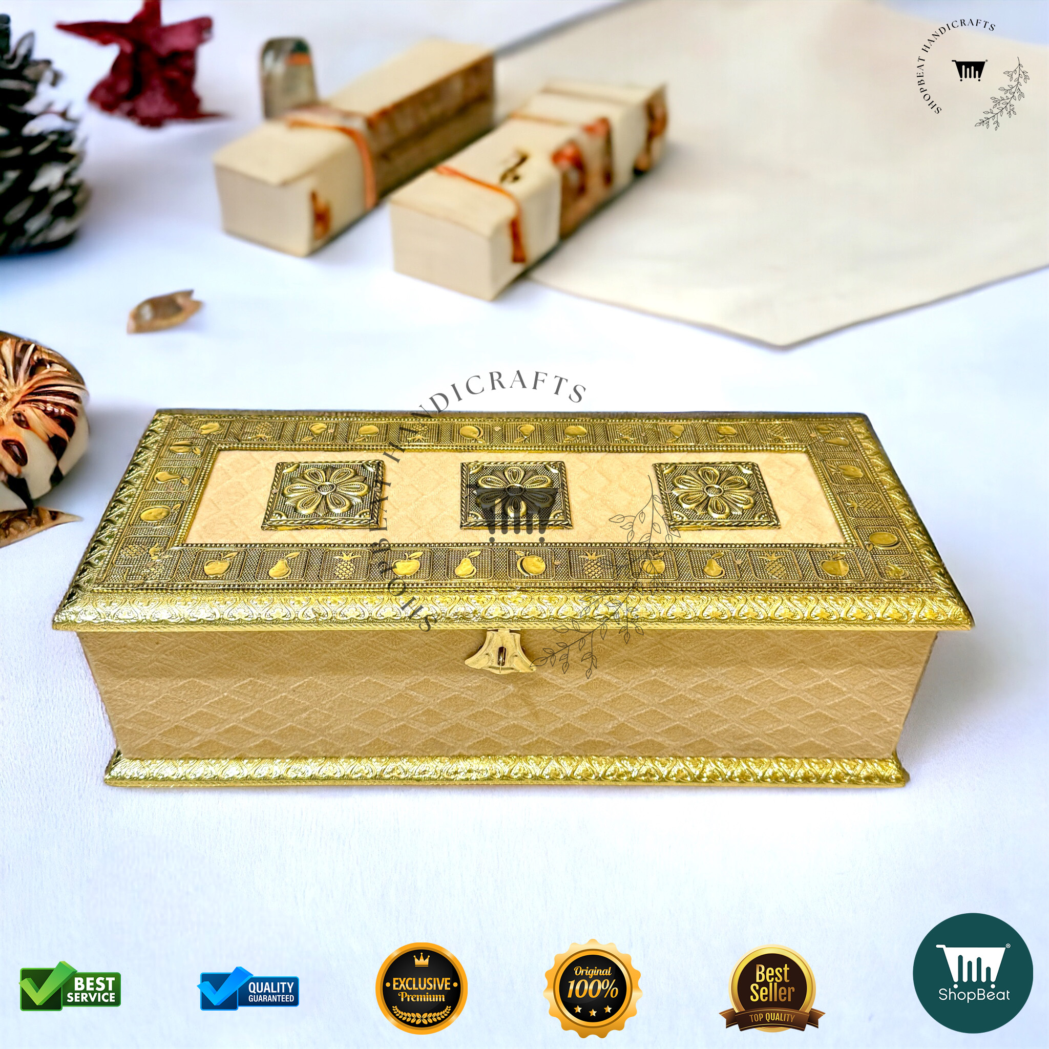 Golden Oxidised Velvet Gift Box 3 Jars