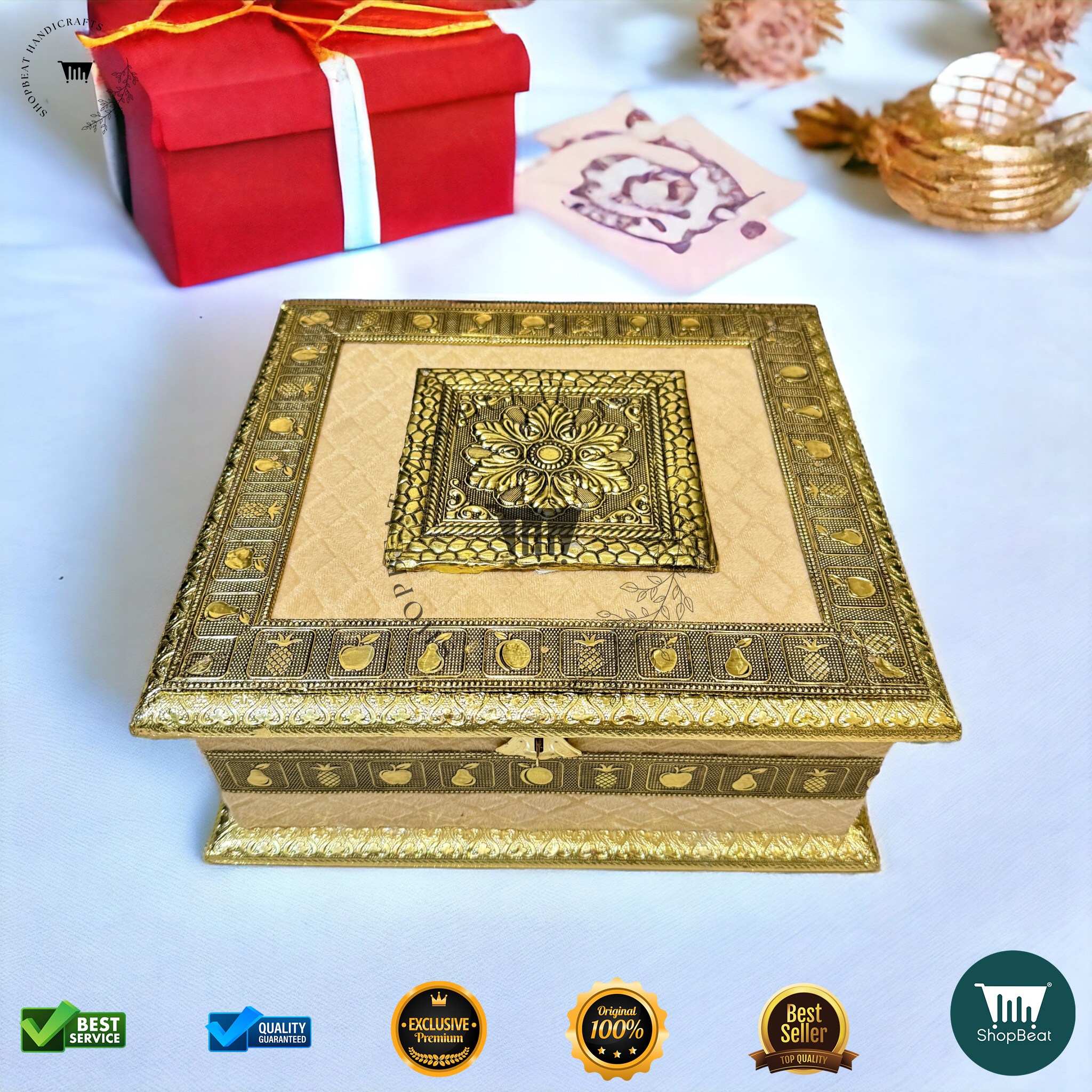 Golden Oxidised Velvet Gift Box 4 Jars
